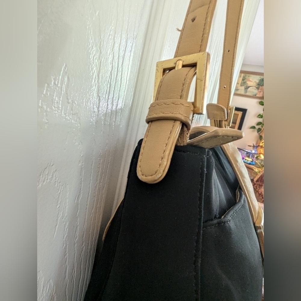 Vintage Ashreil Handbag - Picture 3 of 16